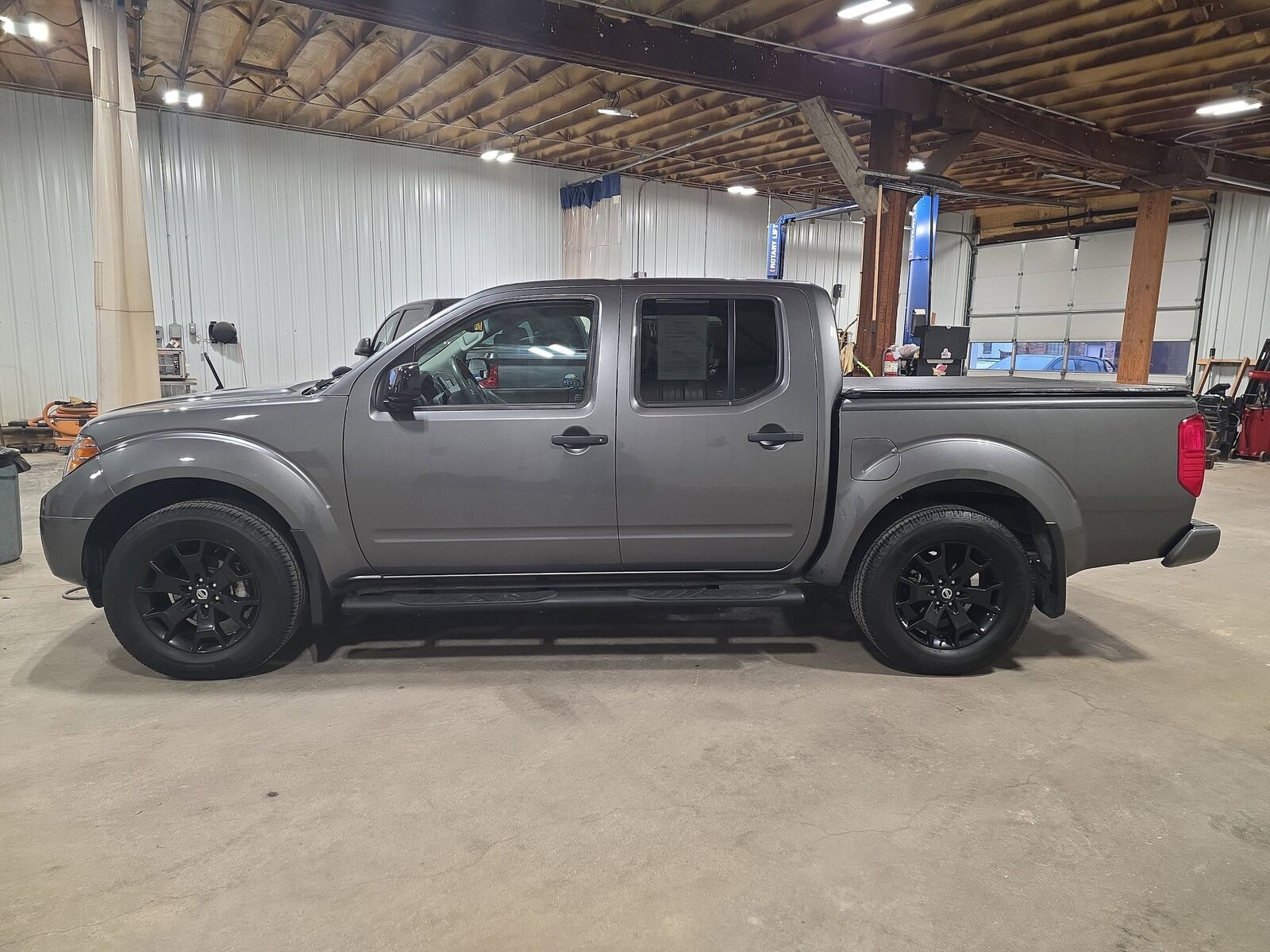 2020 NISSAN Frontier