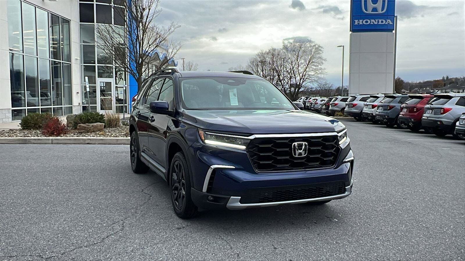 2025 HONDA Pilot