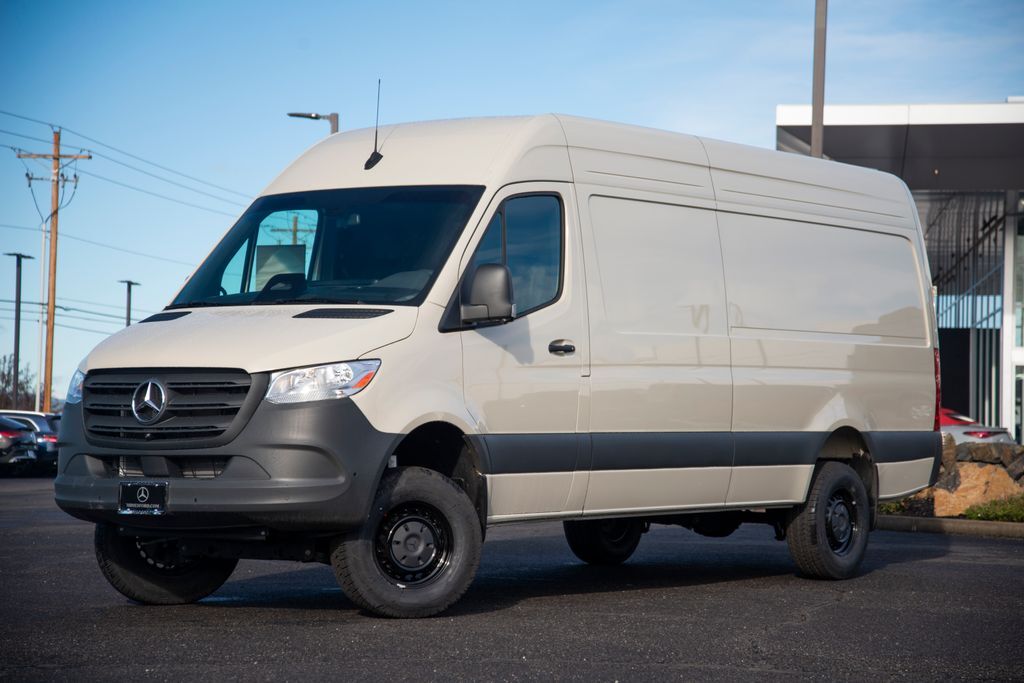 2026 MERCEDES-BENZ Sprinter