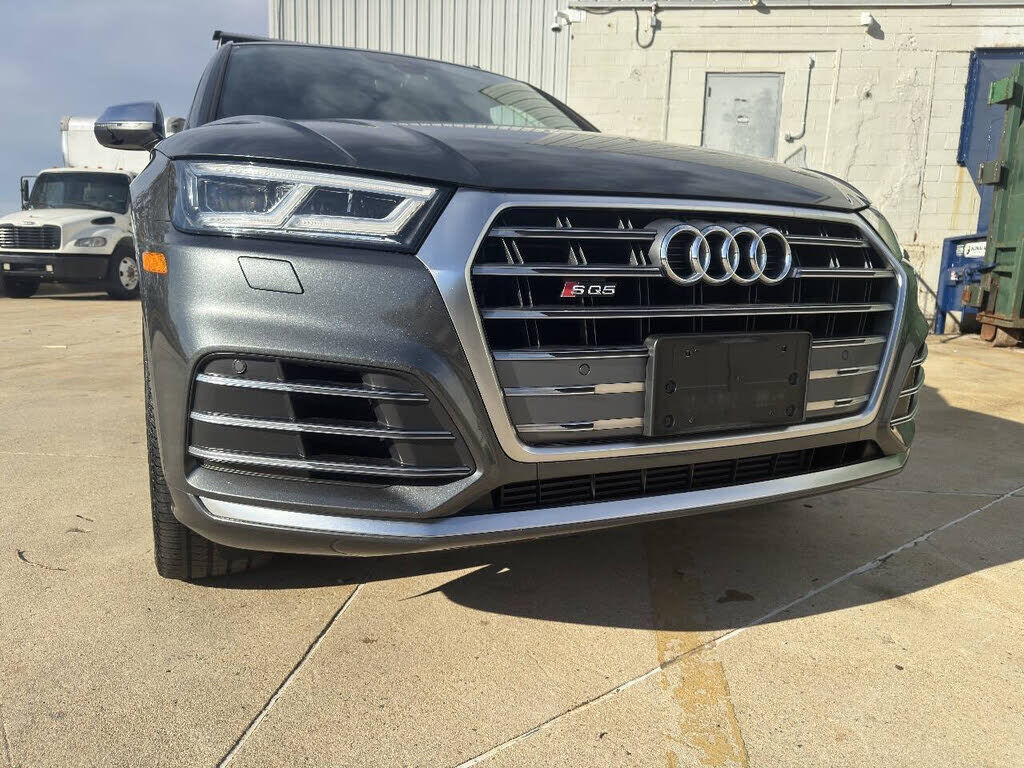 2020 Audi SQ5
