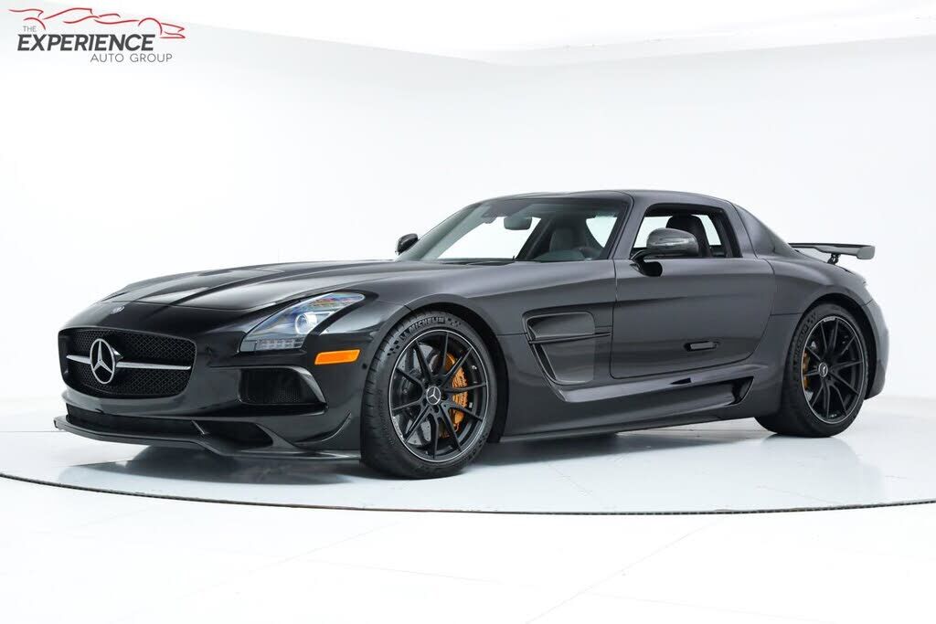 Mercedes-Benz SLS-Class