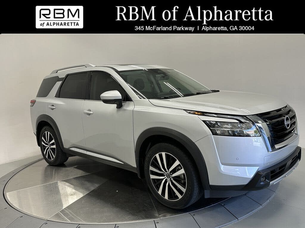 2023 NISSAN Pathfinder