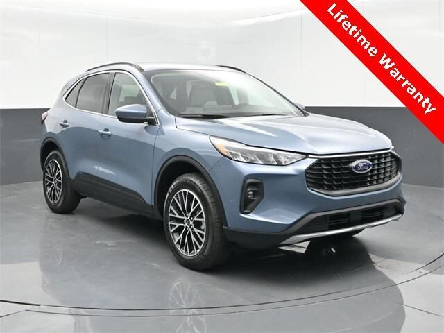 2026 FORD Escape