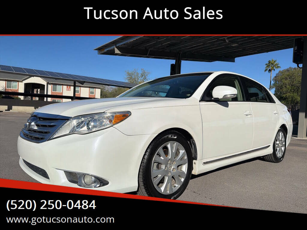 2011 TOYOTA Avalon