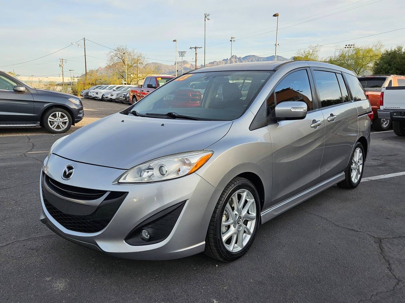 Mazda Mazda5