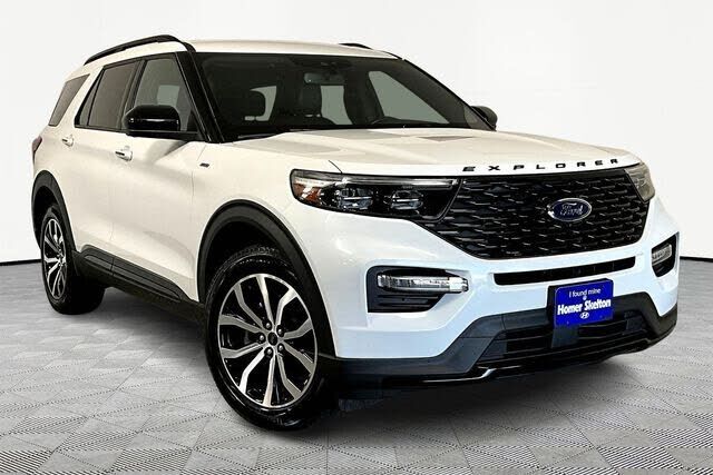 2023 FORD Explorer