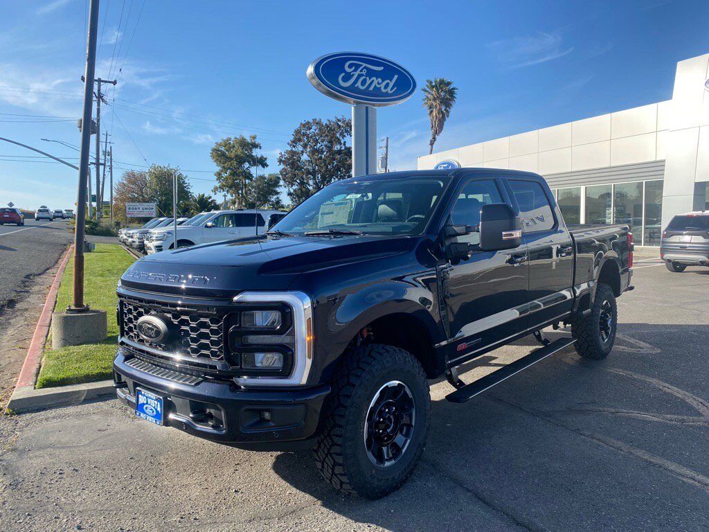 2025 FORD F-250