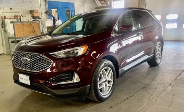 2023 FORD Edge