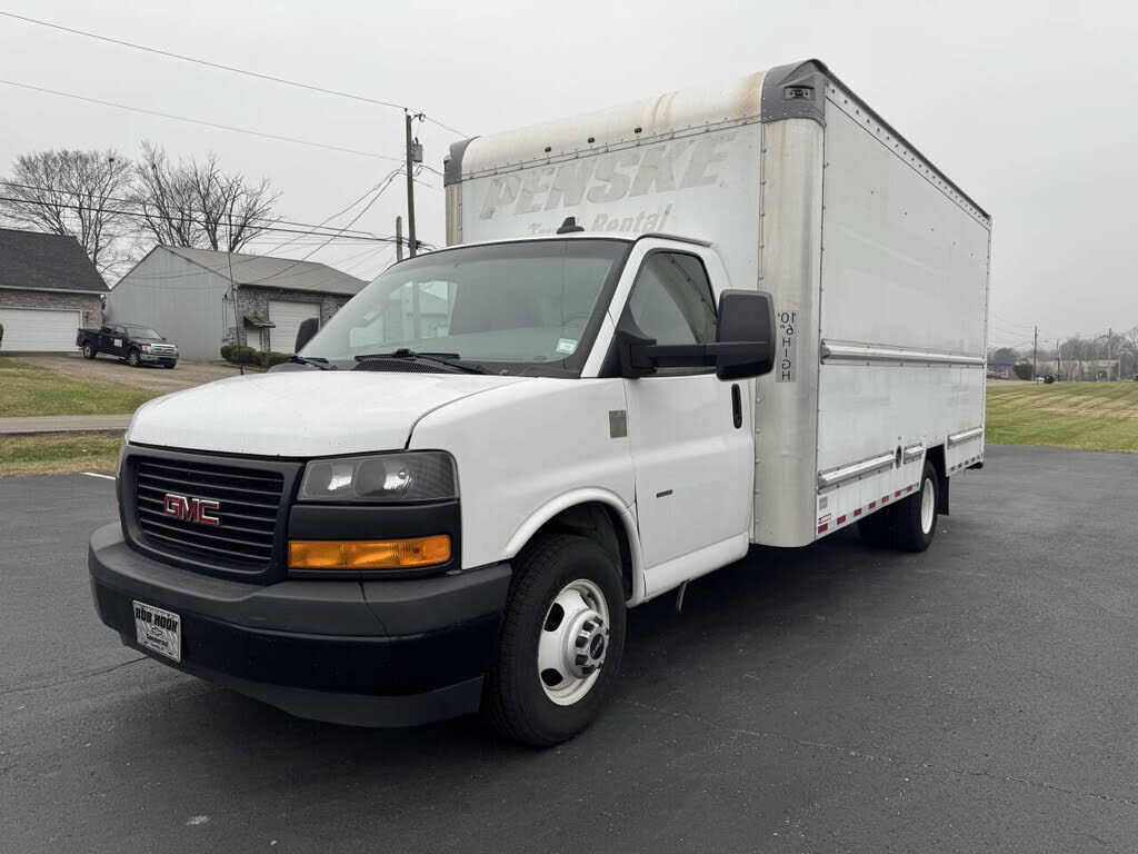 2018 GMC Savana