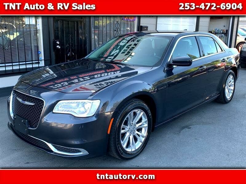 2017 CHRYSLER 300