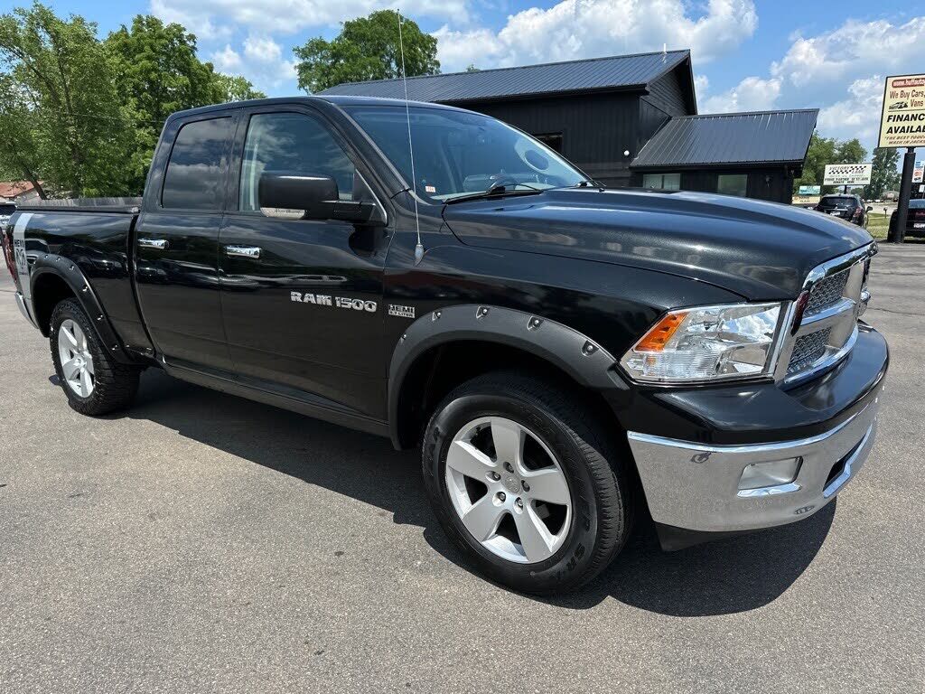 2011 DODGE Ram