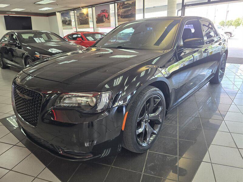 2021 CHRYSLER 300