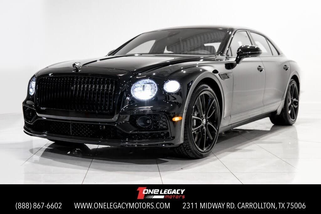 2024 BENTLEY Flying Spur