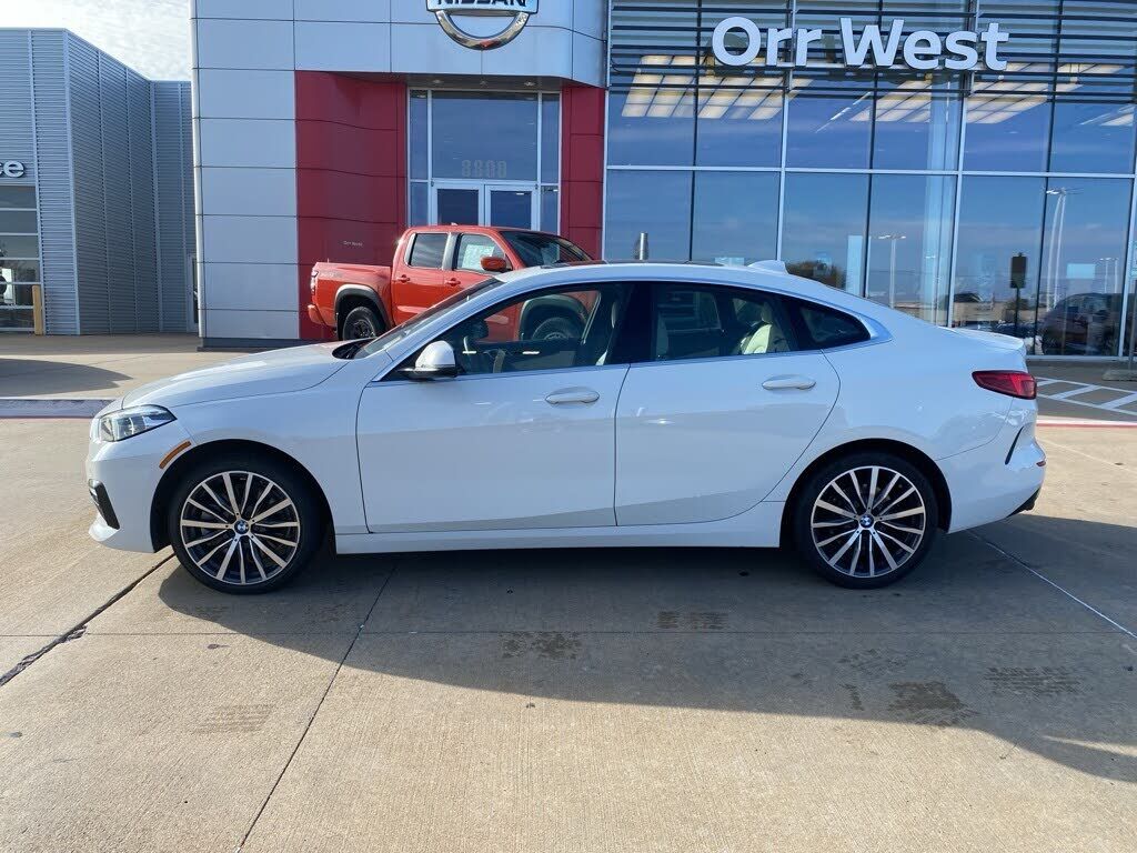 2022 BMW 228i