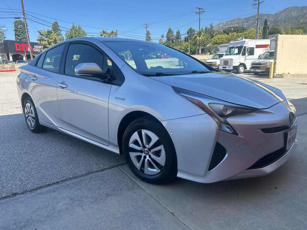 2018 TOYOTA PRIUS