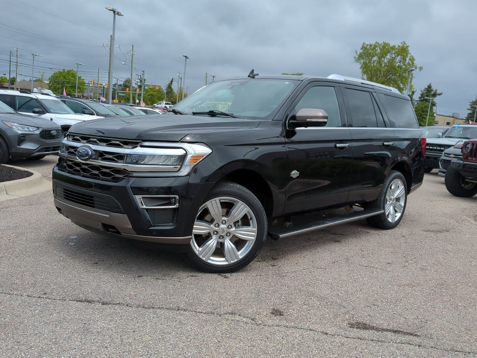 2022 FORD Expedition