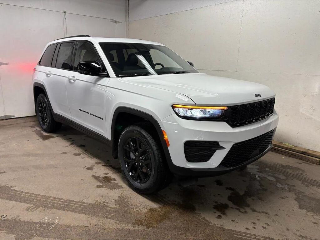 2025 JEEP Grand Cherokee