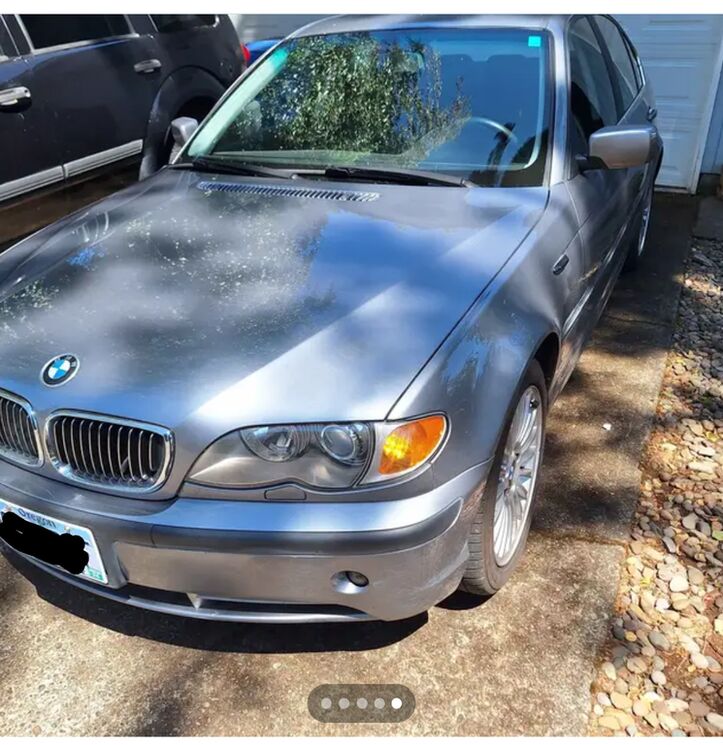 BMW 330i