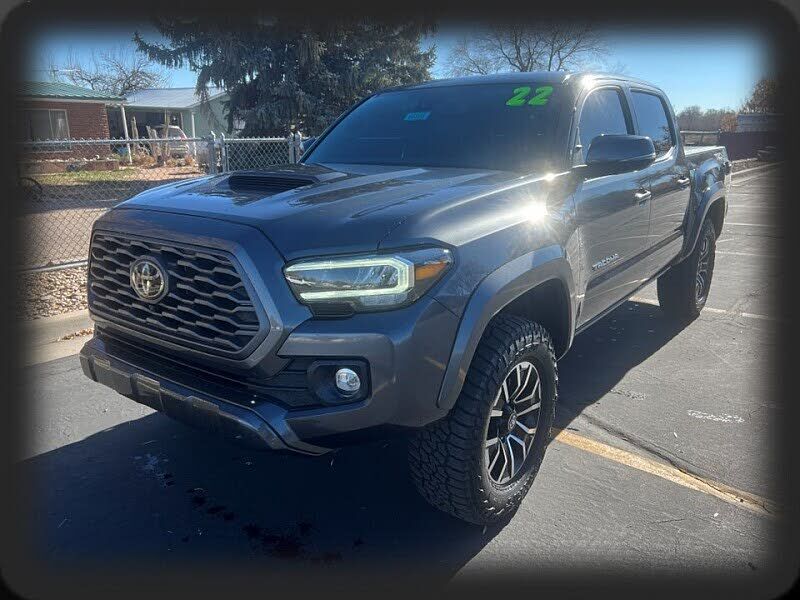 2022 TOYOTA Tacoma