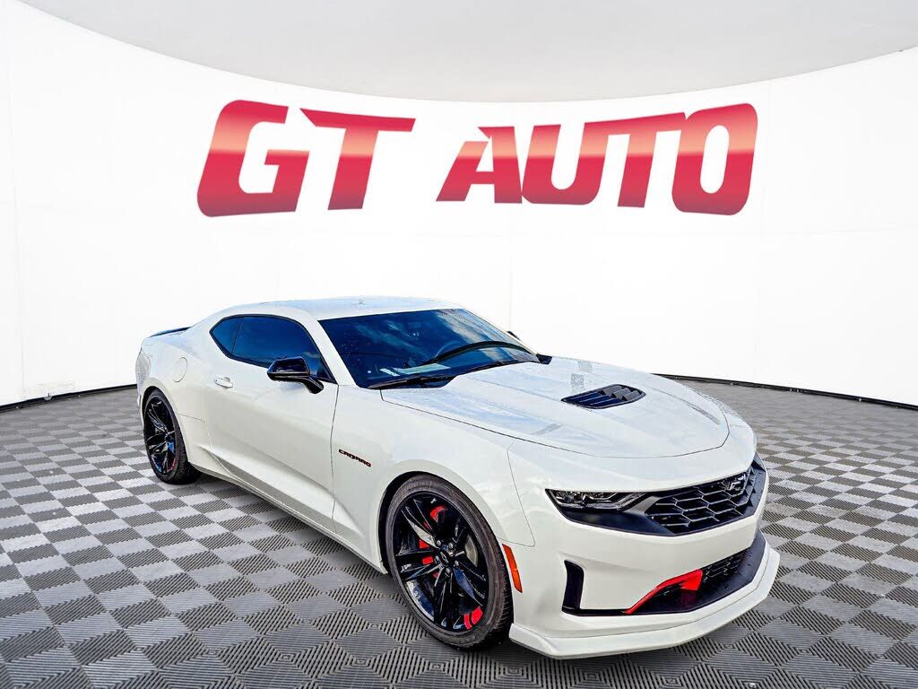 2023 CHEVROLET Camaro