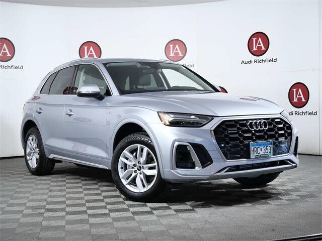 2022 AUDI Q5