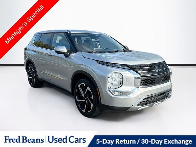 2022 MITSUBISHI Outlander