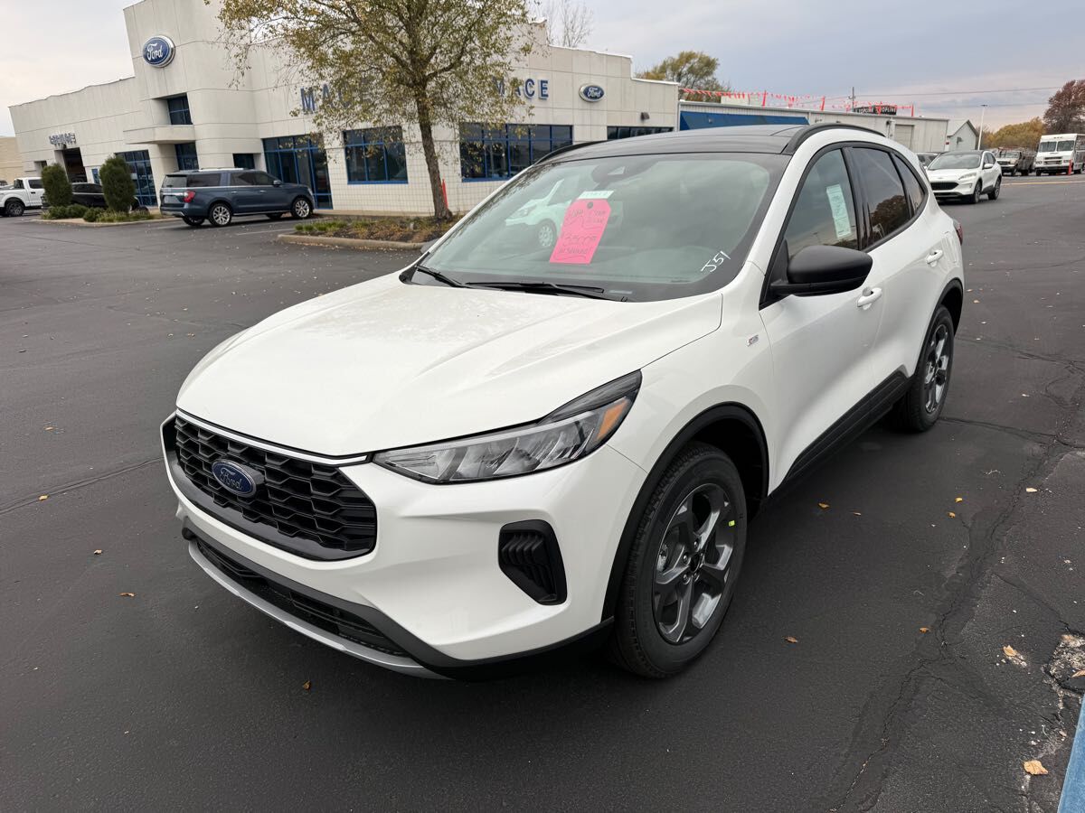 2026 FORD Escape