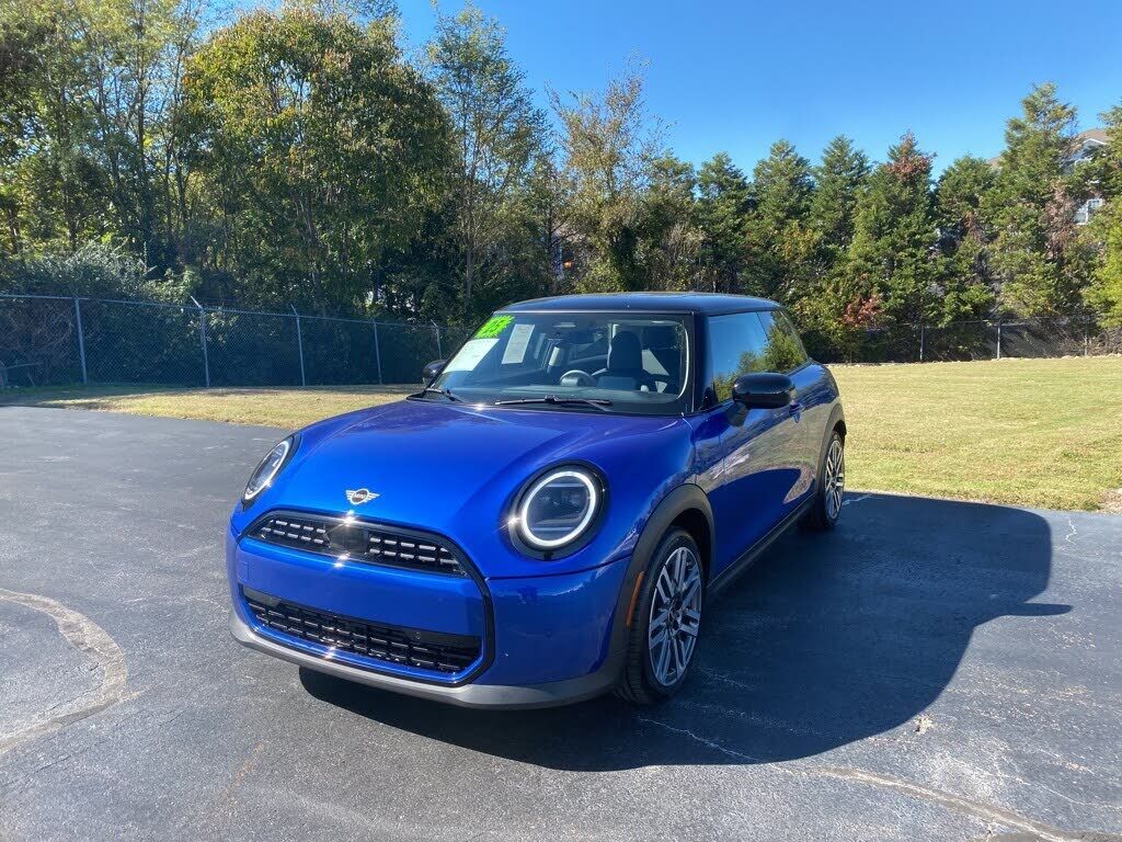 2025 MINI Hardtop
