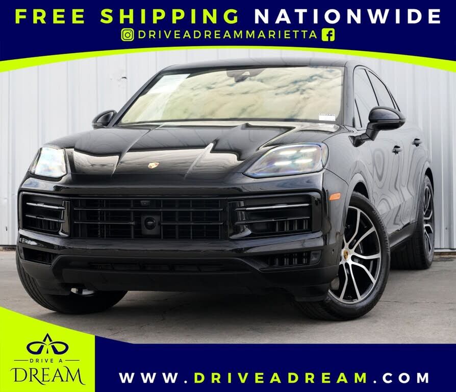 2024 PORSCHE Cayenne