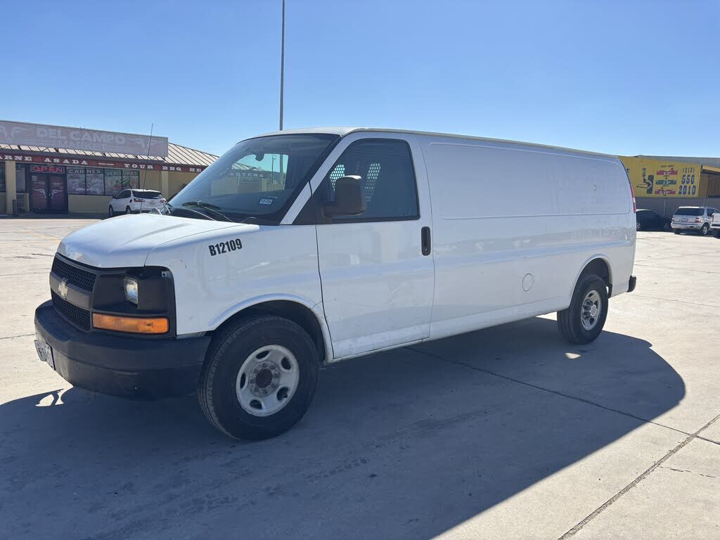 2014 CHEVROLET Express
