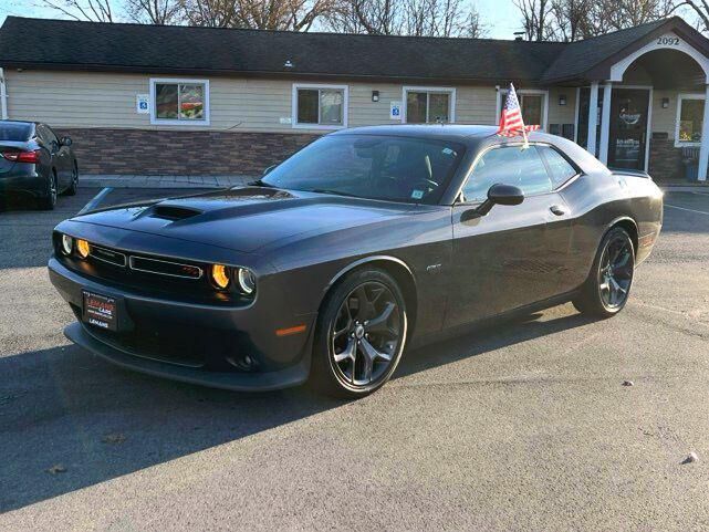 2019 DODGE Challenger