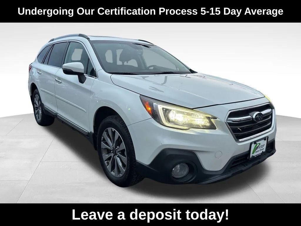 2018 SUBARU Outback