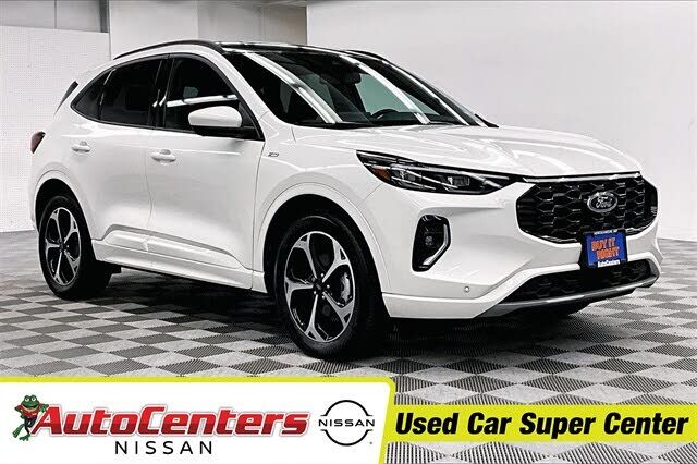 2023 FORD Escape