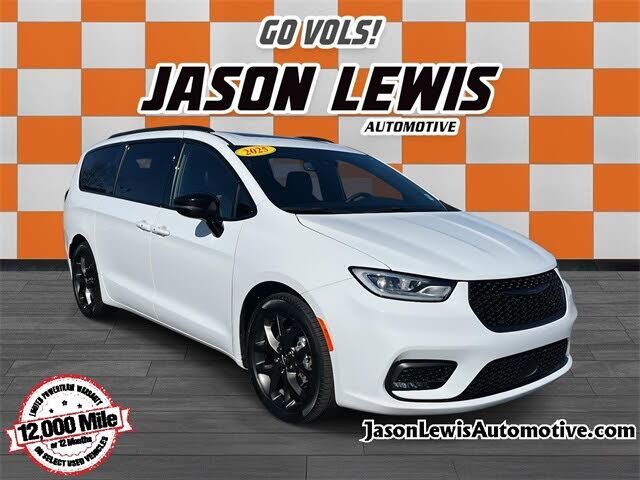 2025 CHRYSLER Pacifica