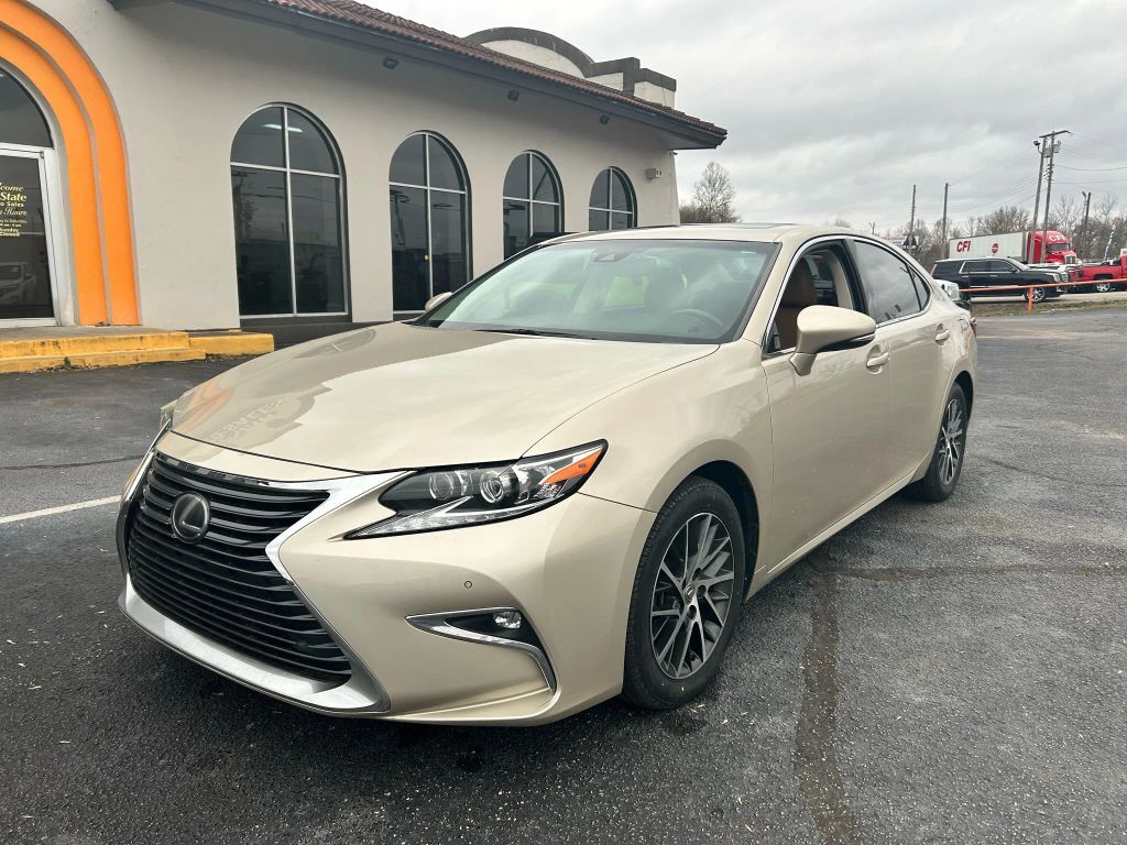 2016 LEXUS ES