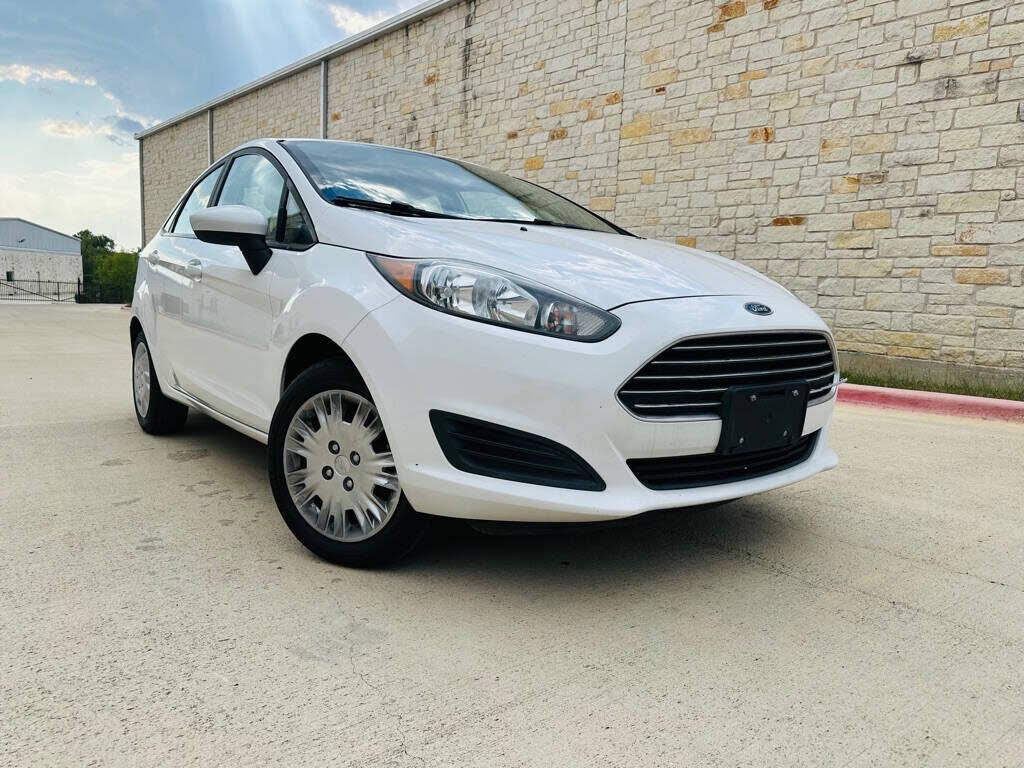 2017 FORD Fiesta