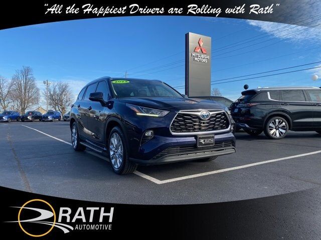 2022 TOYOTA Highlander