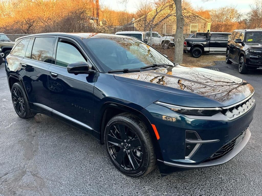 2024 JEEP Wagoneer S