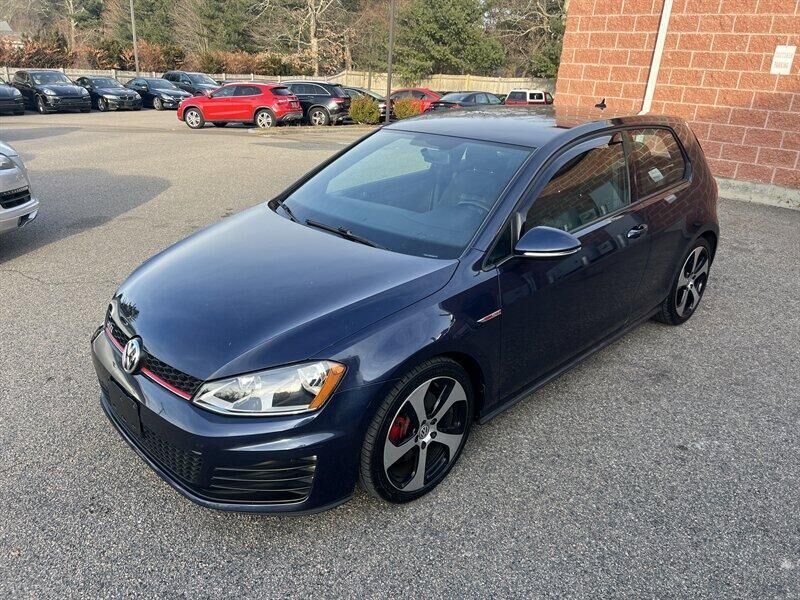 2016 VOLKSWAGEN Golf GTI