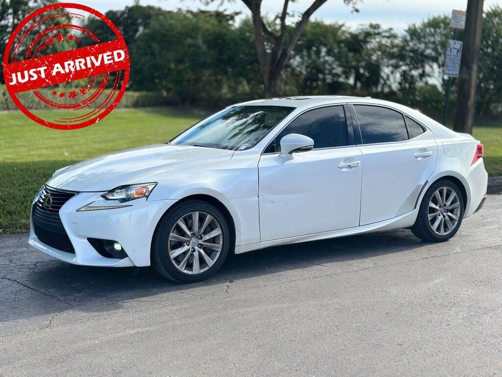 2016 LEXUS IS