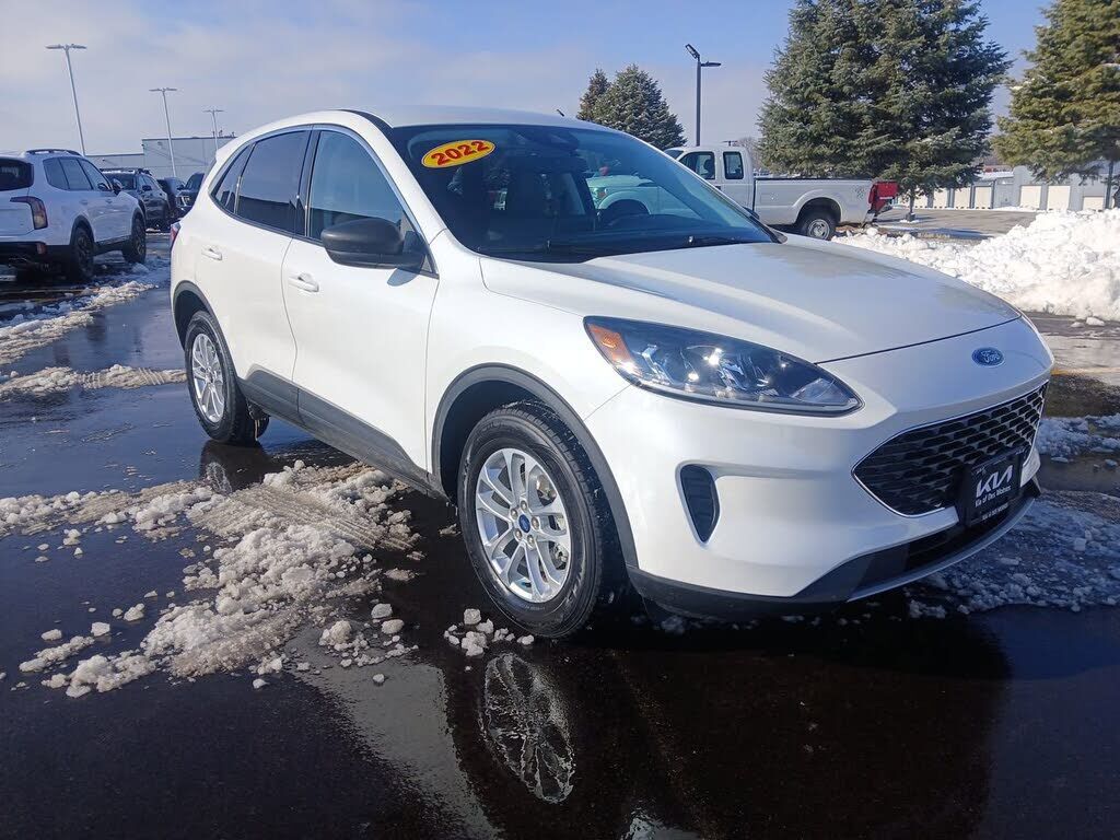 2022 FORD Escape