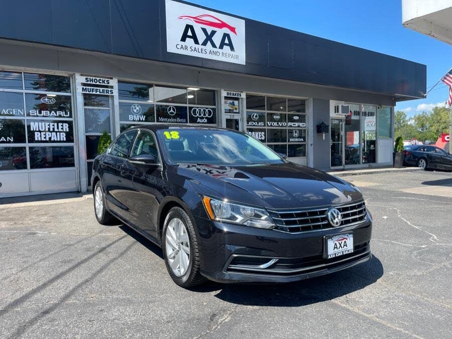 2018 VOLKSWAGEN Passat