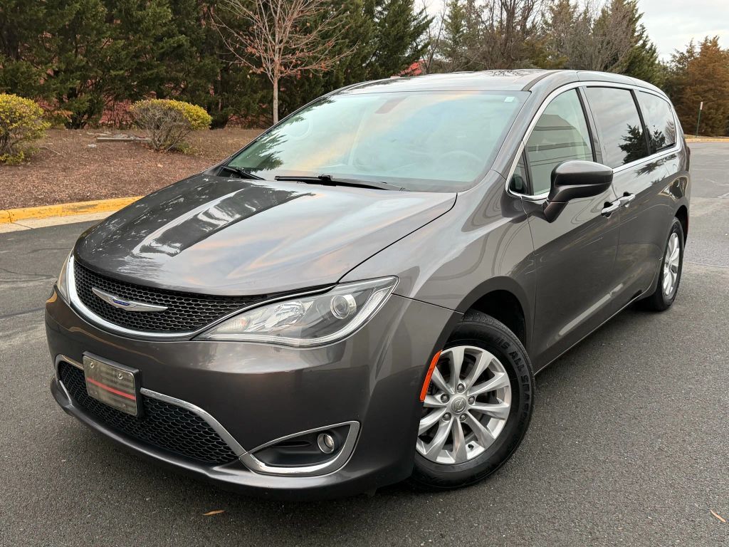 2019 CHRYSLER Pacifica