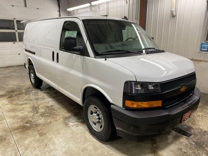 2025 CHEVROLET Express