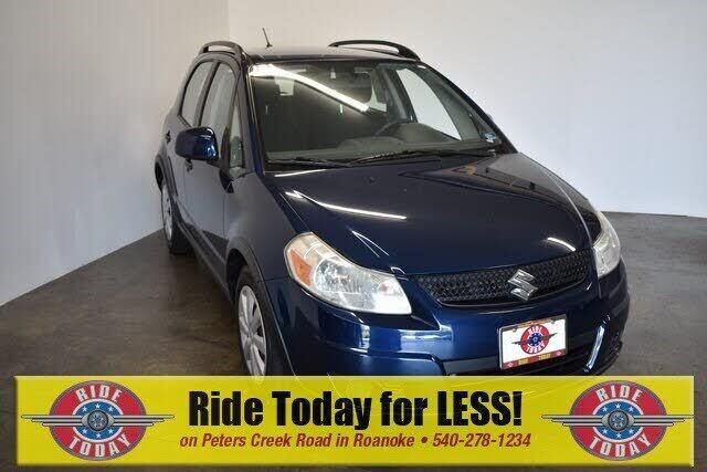 2011 SUZUKI SX4