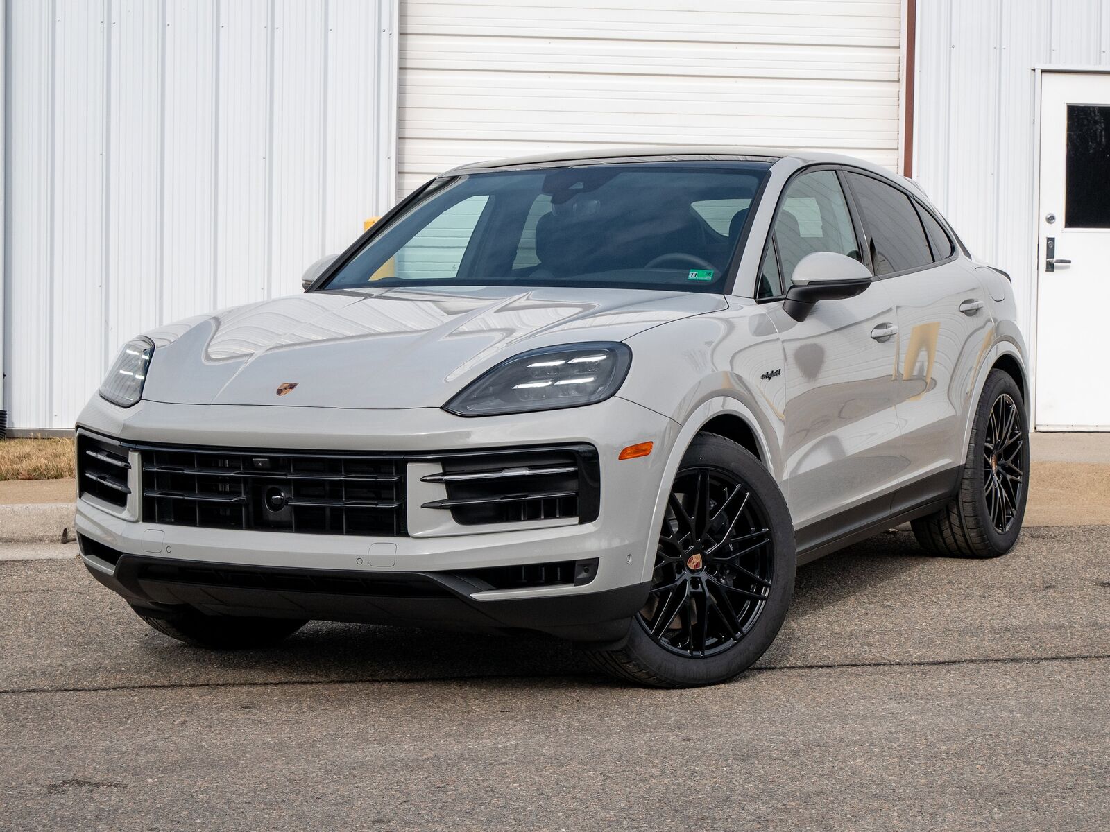 2026 PORSCHE Cayenne