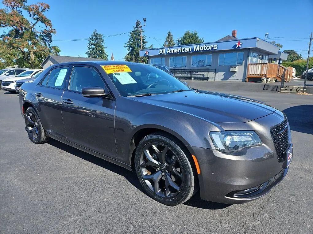 2023 CHRYSLER 300