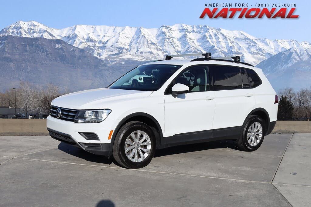 2020 VOLKSWAGEN Tiguan
