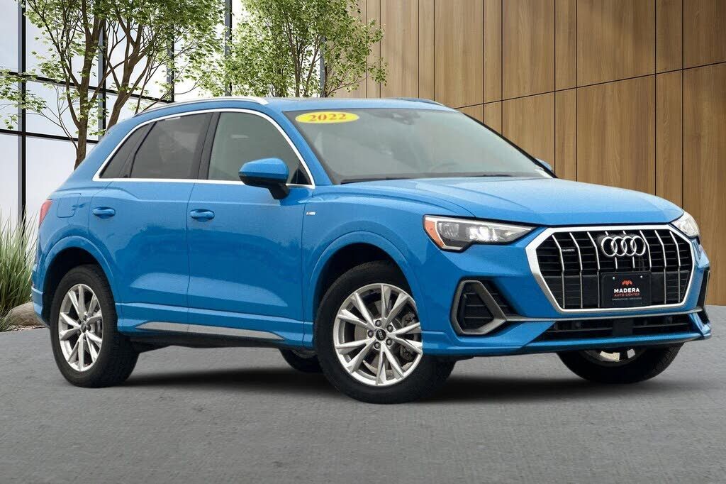 2022 AUDI Q3