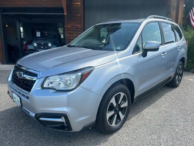2018 SUBARU Forester